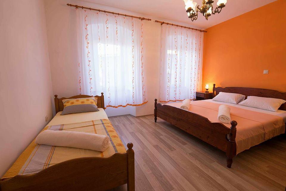 سينج Apartmani Pod Nehajem المظهر الخارجي الصورة